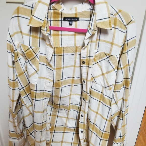 Flannel - Picture 1 of 2